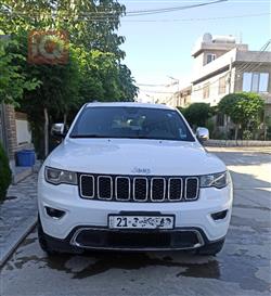 جيب جراند شيروكي